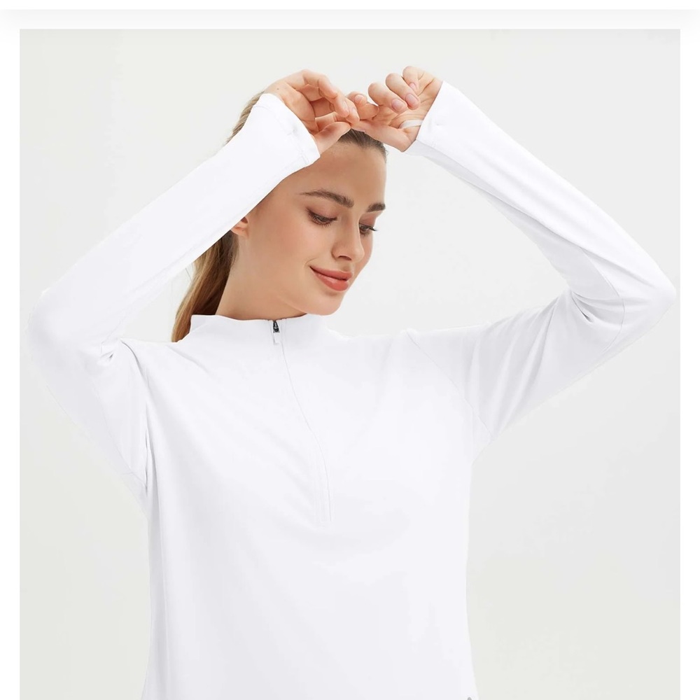 Baleaf Women's Classic White Full-Zip Hoodie
